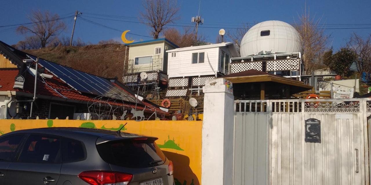 Villa Uwha Minbak Yeosu Exterior foto